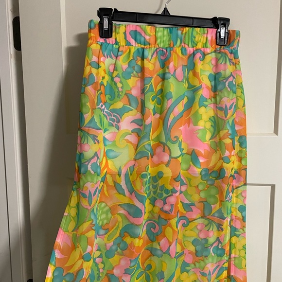 Show Me Your MuMu skirt in Twiggy Tulips - Picture 3 of 5